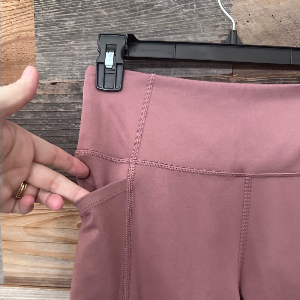 Victoria’s Secret Incredible Essential Leggings Pink Women's size 8 Side Pockets - Picture 2 of 10